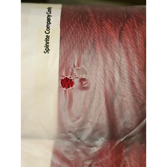 3 Skeins of Caron Simply Soft Autum Red‎ - Picture 5 of 5